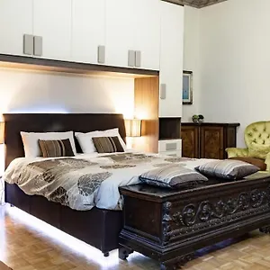 Arena-center Luxury Appartamento